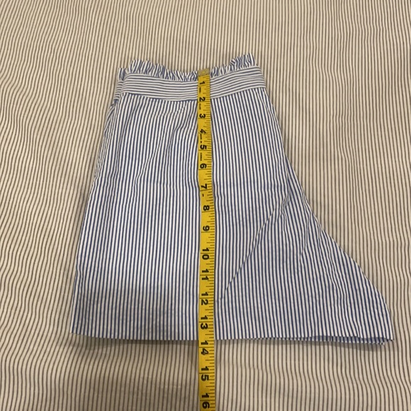J CREW: Shorts x 4 - Picture 14 of 14